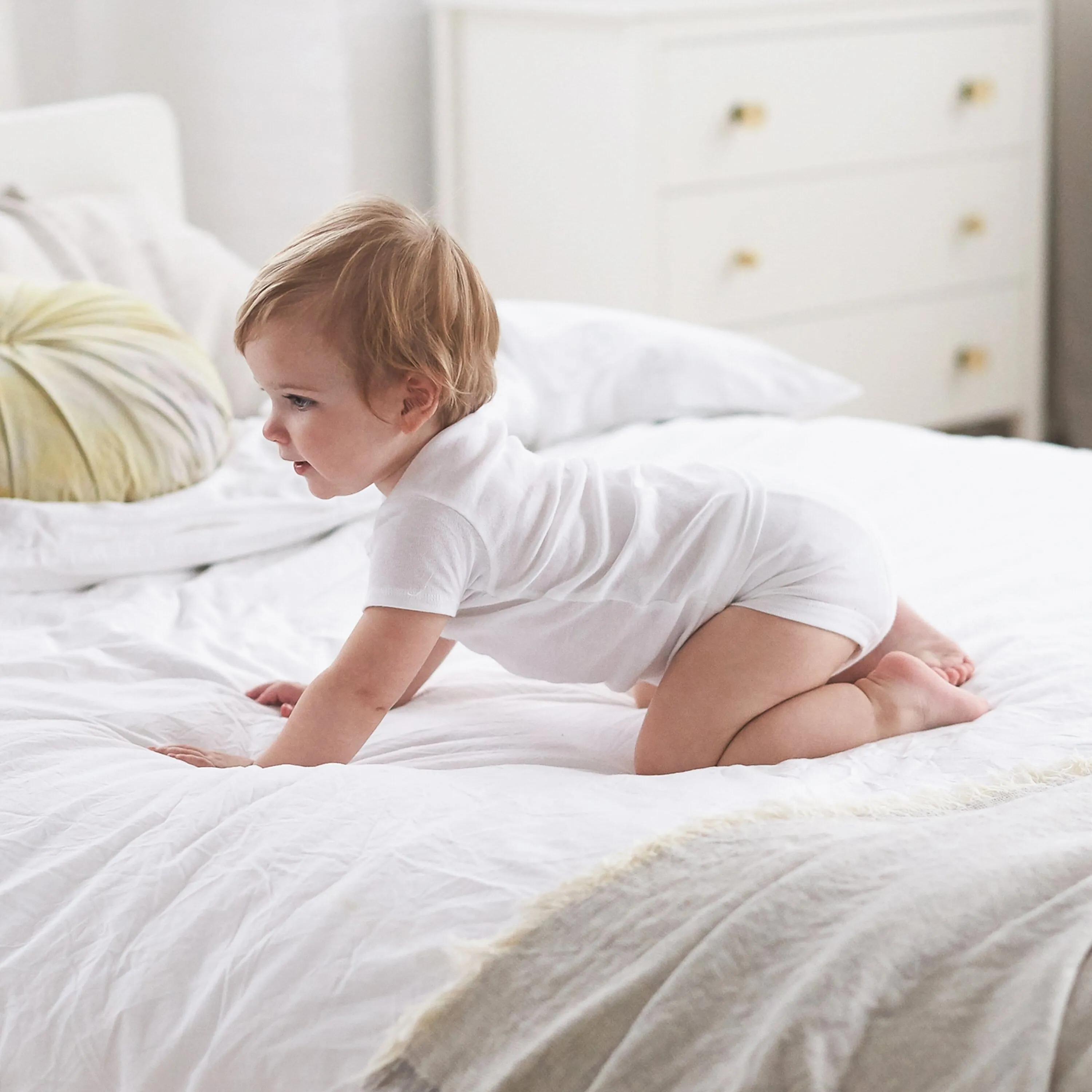 3-Pack Baby Neutral White Slip-On Shirt Gerber Childrenswea