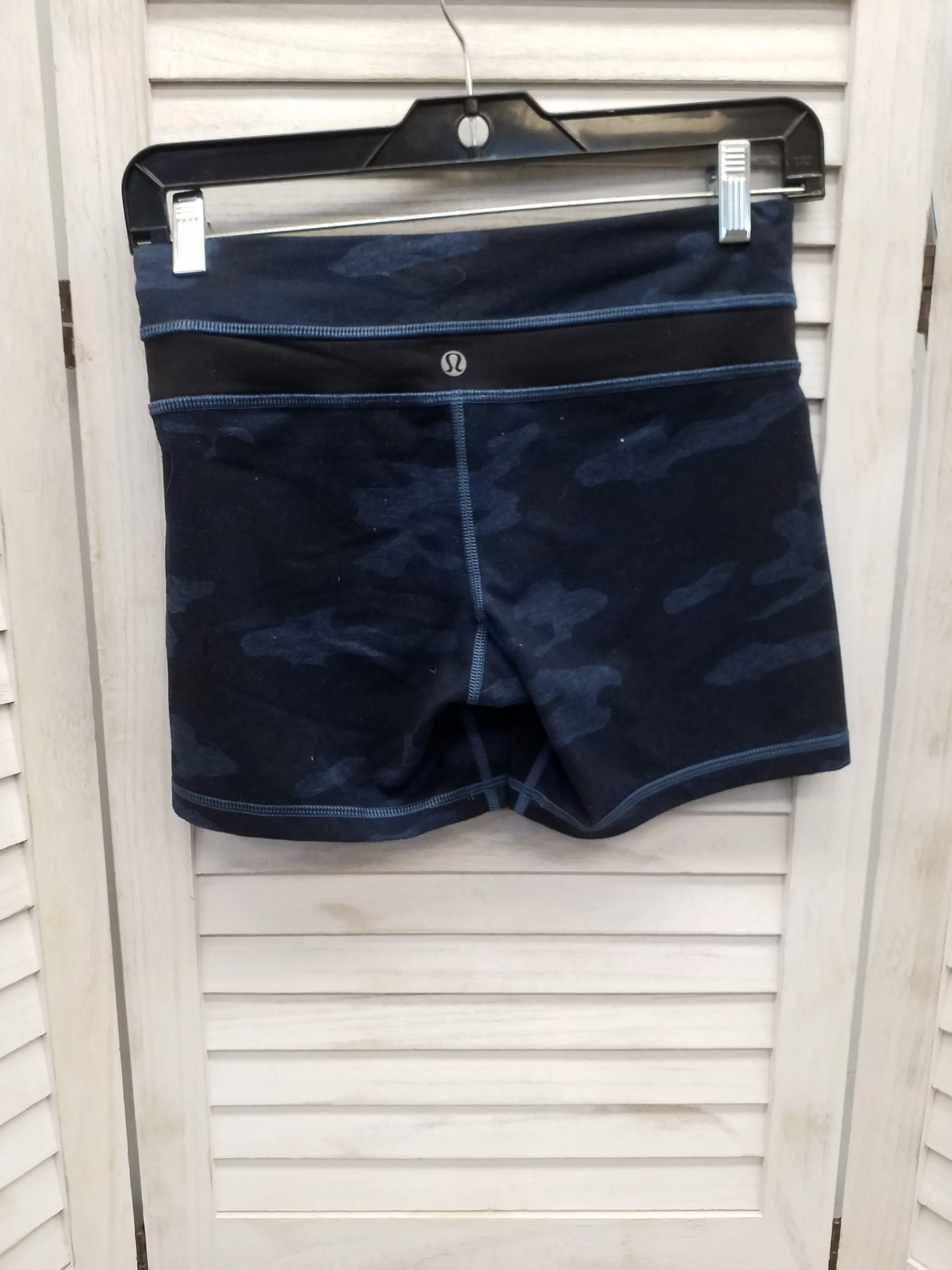 Athletic Shorts By Lululemon  Size: 4