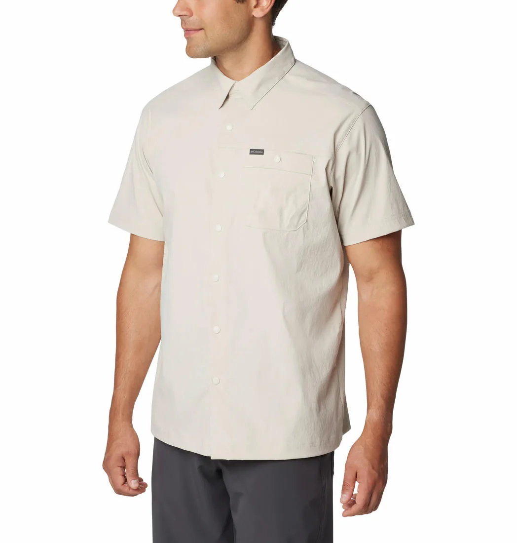 Columbia Men Beige Omni-Shade Landroamer Ripstop Short Sleeve Shirt