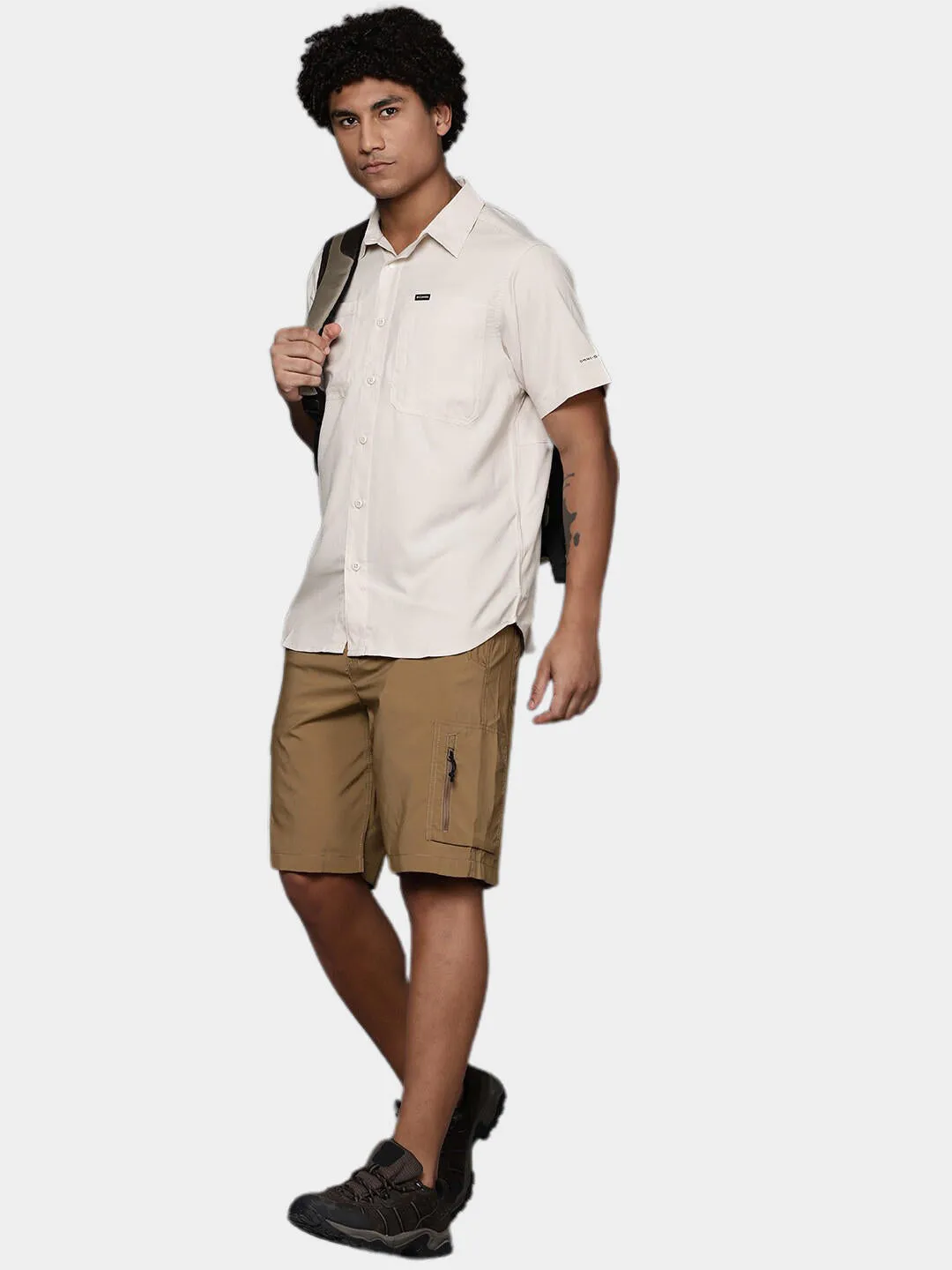 Columbia Men Beige Omni-Shade Silver Ridge Utility Lite Short Sleeve Shirt