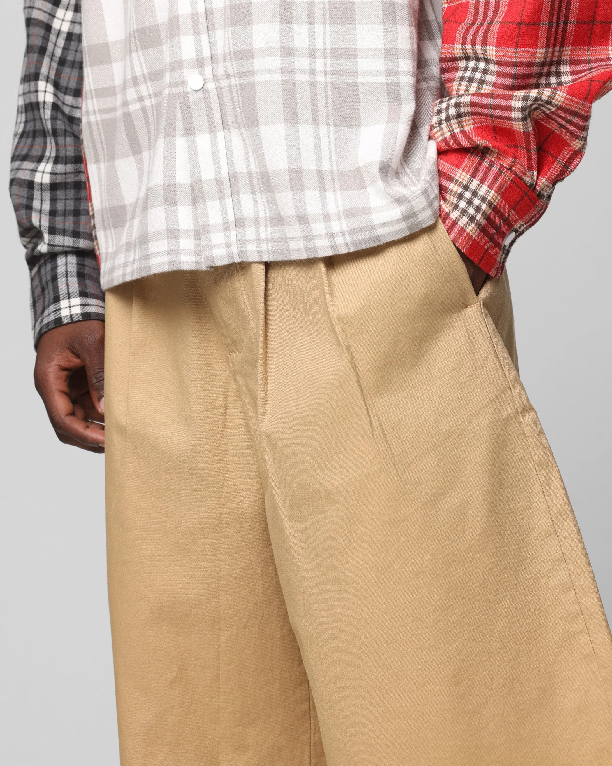 Loiter Wide Leg Chino Shorts Tan