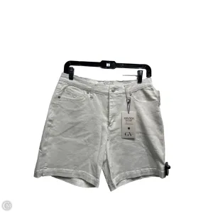 Shorts By Gloria Vanderbilt In White, Size: 6