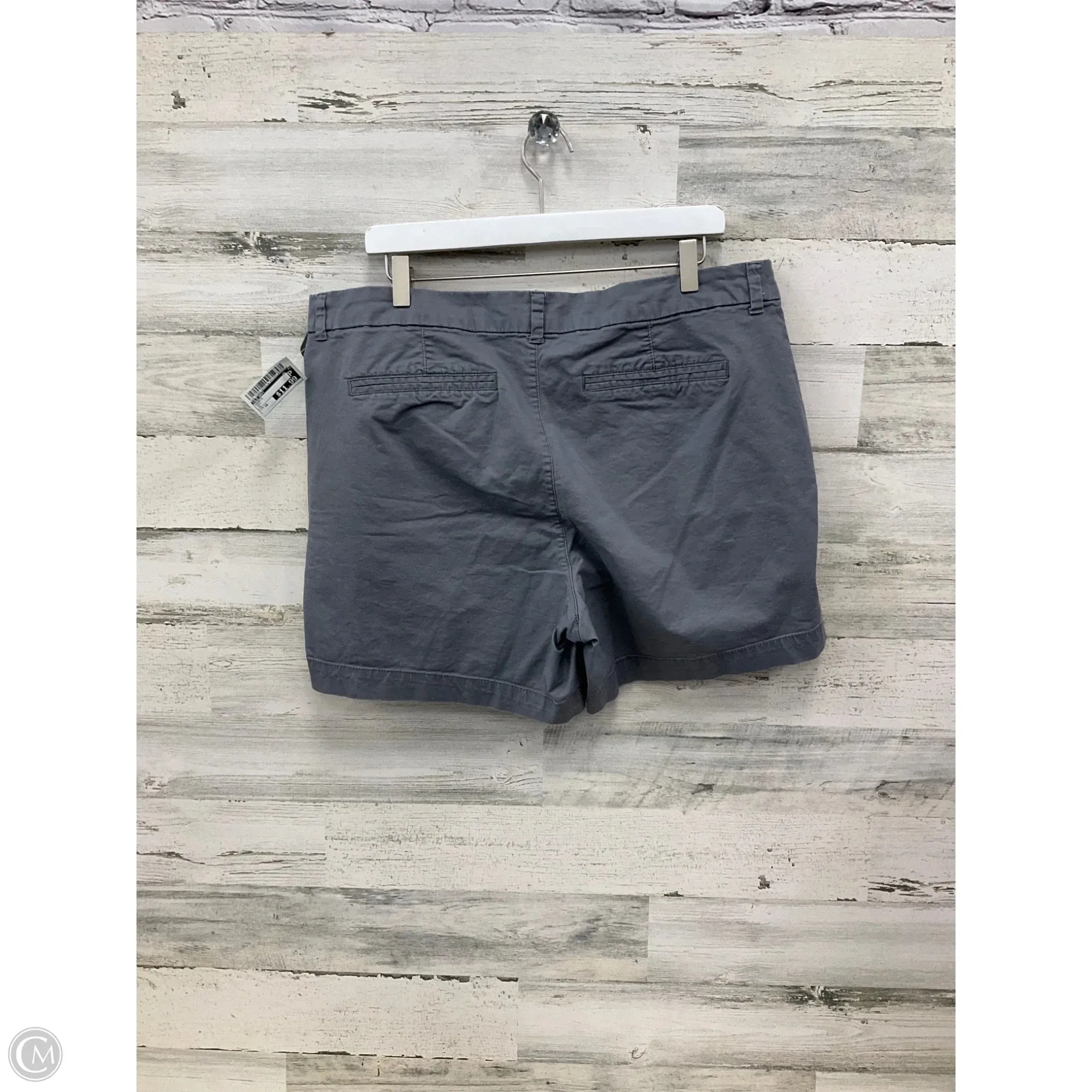 Shorts By Old Navy In Grey, Size: 16