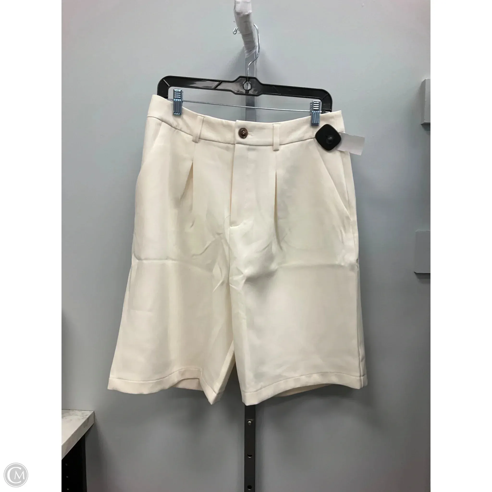 Shorts By Venus In Cream, Size: 12