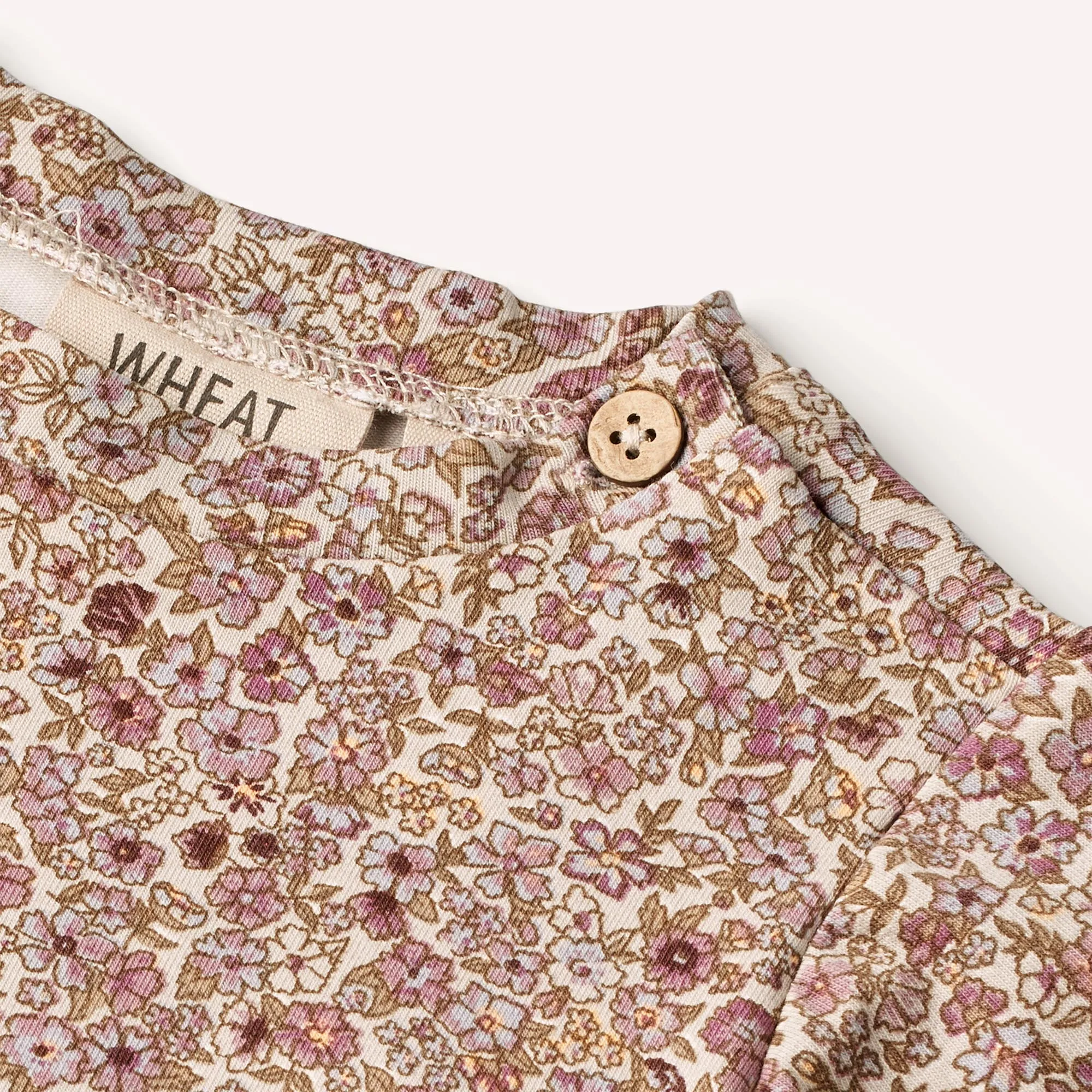 T-Shirt Norma | Baby - grey rose flowers Wheat