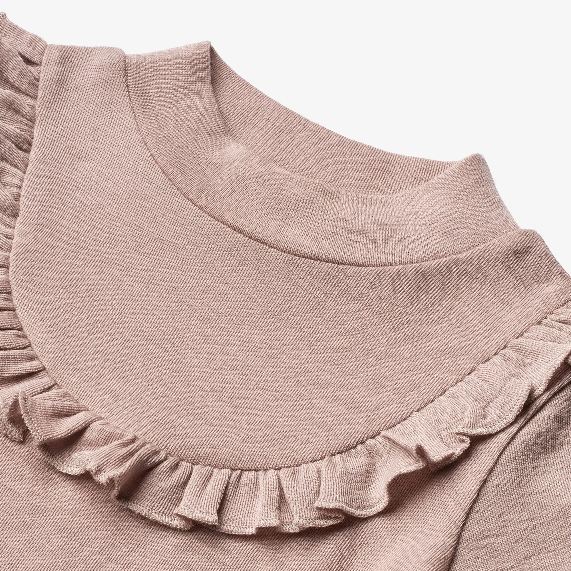 T-shirt Wool Ruffle LS - dark powder Wheat